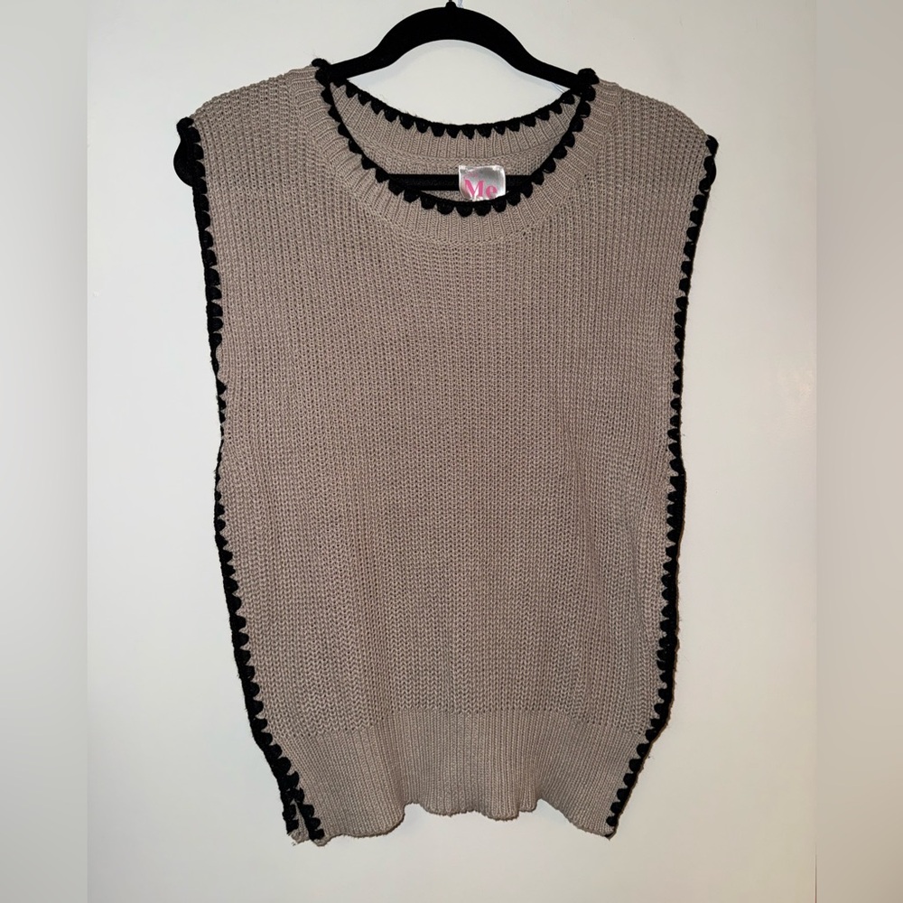 So Me Beige and Black Knit Sleeveless Top